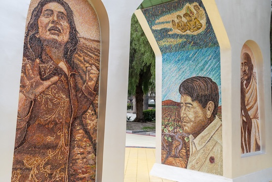 sjsu cesar chavez memorial arch closeup