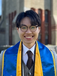 quoc headshot