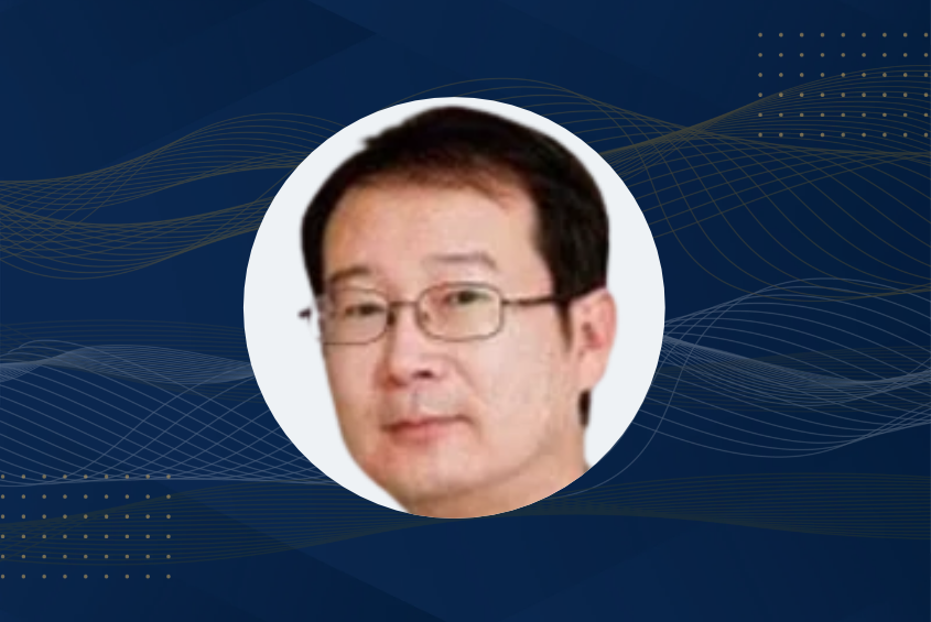 Professor of applied data science Simon Shim